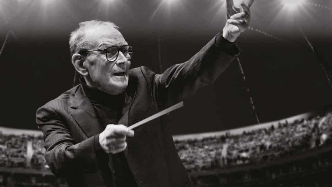 zomrel Ennio Morricone